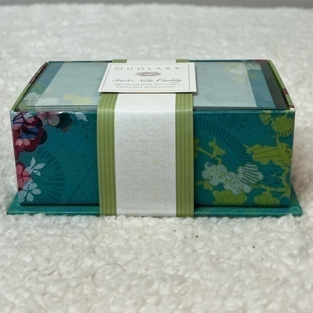 Mudlark “Isola Bella” Refillable Note Caddy